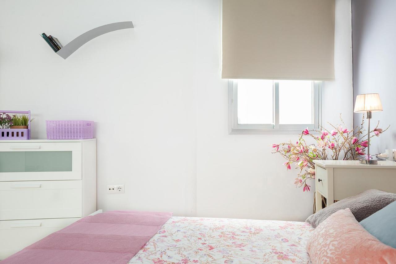 Apartamento Pasaje Valvanera Sevilla Eksteriør billede