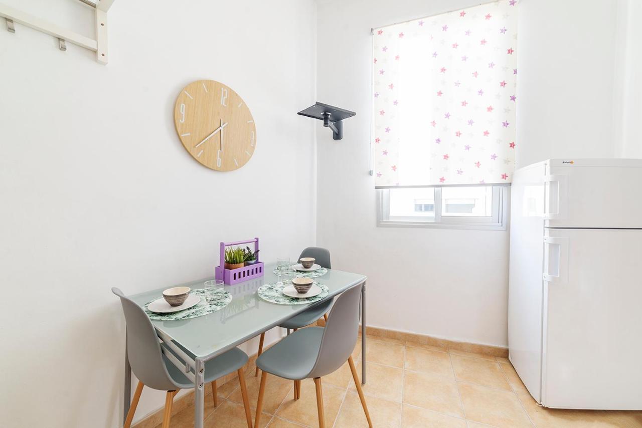 Apartamento Pasaje Valvanera Sevilla Eksteriør billede